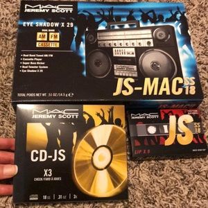 MAC Jeremy Scott makeup set New!